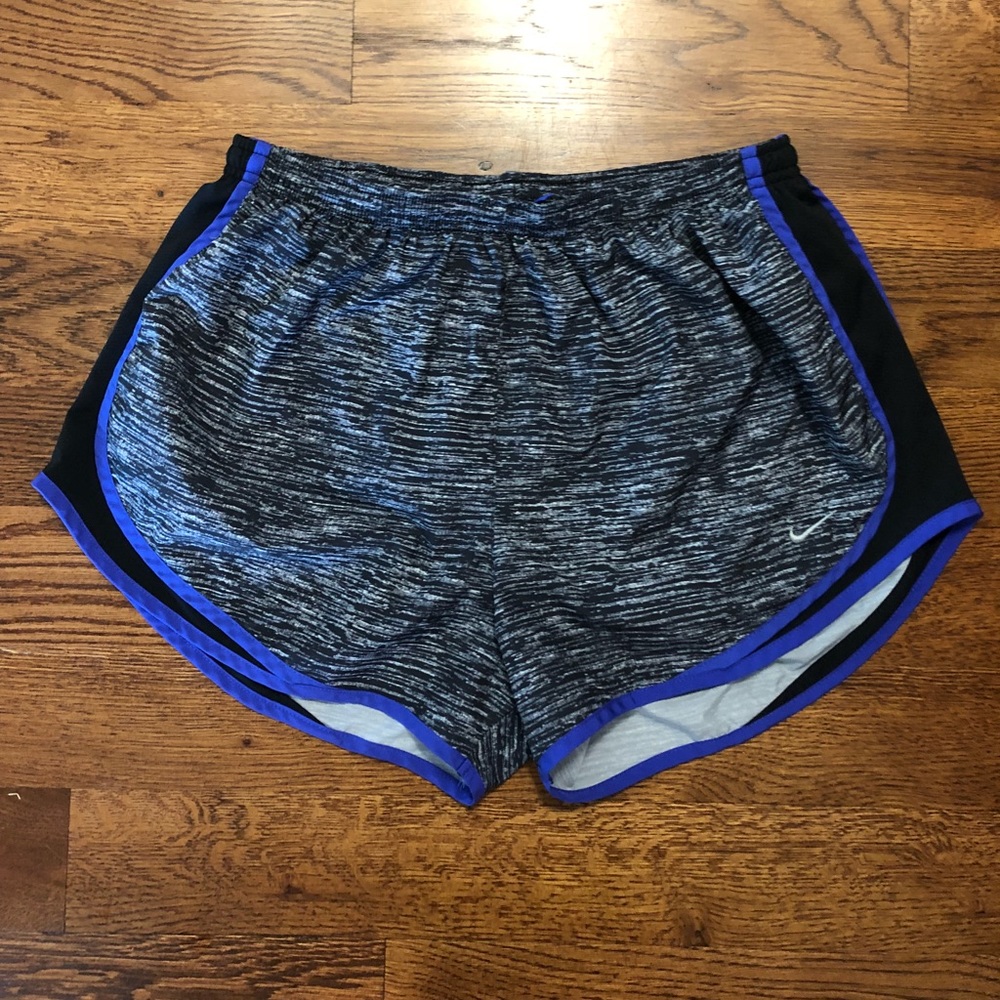 Nike Tempo Dri-fit short
